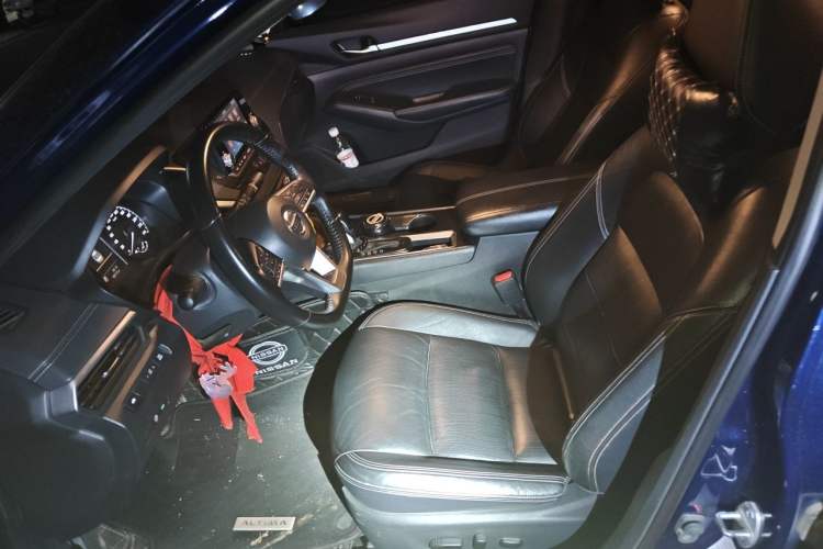 Used Nissan Teana 2019 2.0L XL Comfort Edition Left Front Seat
