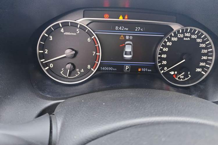 Used Nissan Teana 2019 2.0T XL Upper Smart Enjoyment Version Odometer Close Up