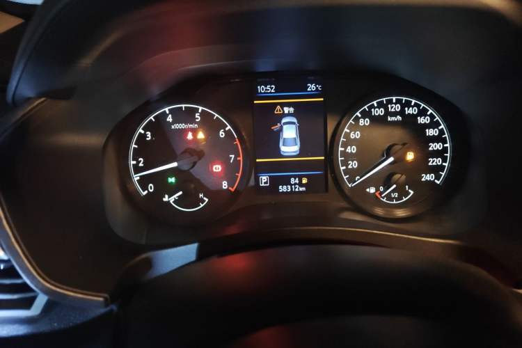 Used Nissan Teana 2019 2.0L XL Comfort Edition Odometer Close Up