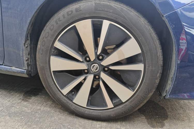 Used Nissan Teana 2019 2.0T XL Upper Smart Enjoyment Version Right Front Wheel Hub