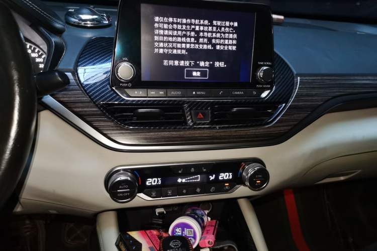 Used Nissan Teana 2019 2.0T XV AD1 Prestige Navigation Edition Audio And AC Panel