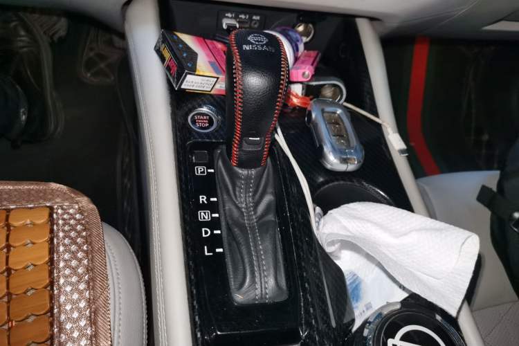 Used Nissan Teana 2019 2.0T XV AD1 Prestige Navigation Edition Gear Lever
