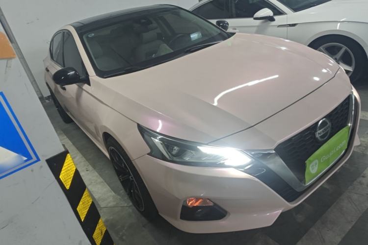 Used Nissan Teana 2019 2.0T XV Prestige Edition Front Right 45 Deg