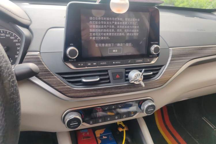 Used Nissan Teana 2019 2.0T XV Prestige Edition Audio And AC Panel