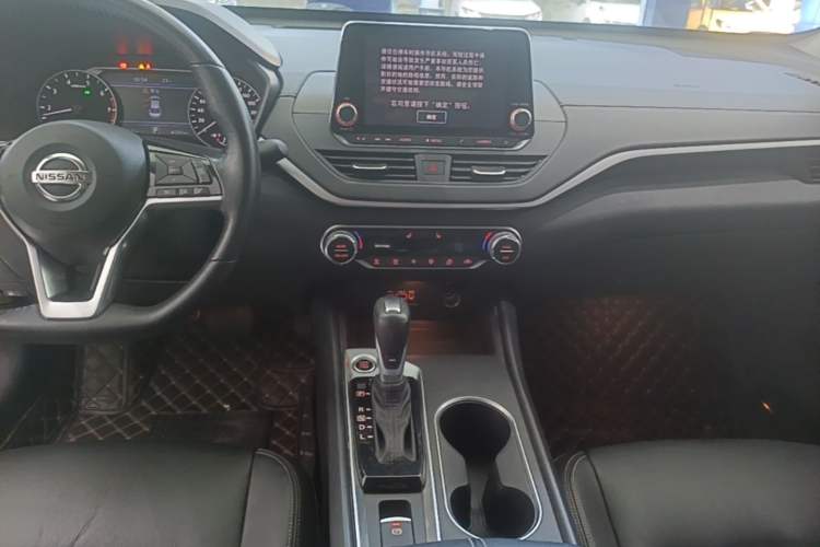 Used Nissan Teana 2019 2.0L XL Upper SmartDrive Version Audio And AC Panel