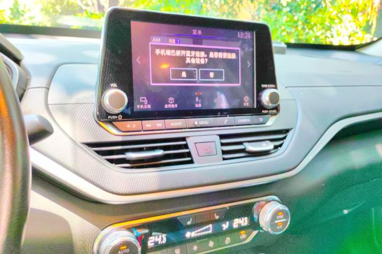 Used Nissan Teana 2019 2.0T XL Upper Smart Enjoyment Version Audio And AC Panel