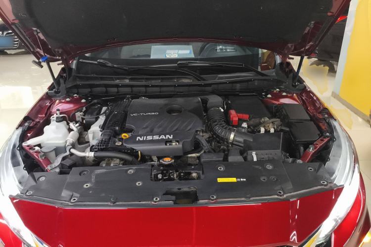 Used Nissan Teana 2019 2.0T XV Prestige Edition Engine Bay