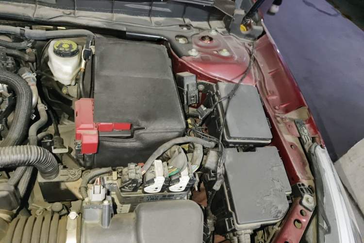 Used Nissan Teana 2019 2.0L XL Comfort Edition Engine Bay Left