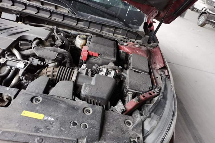 Used Nissan Teana 2019 2.0L XL Upper SmartDrive Version Engine Bay Left