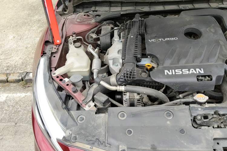 Used Nissan Teana 2019 2.0T XV AD1 Prestige Navigation Edition Engine Bay Right