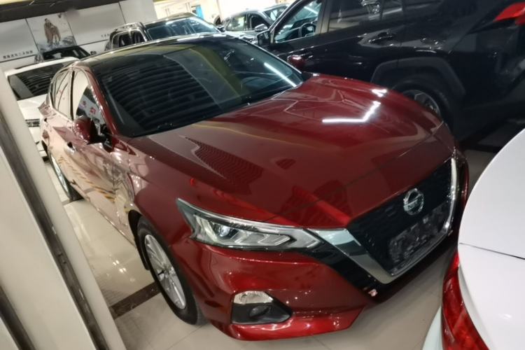 Used Nissan Teana 2019 2.0L XL Comfort Edition Front Right 45 Deg