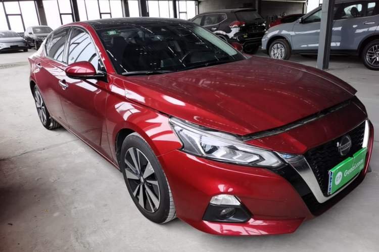 Used Nissan Teana 2019 2.0L XL Upper SmartDrive Version Front Right 45 Deg