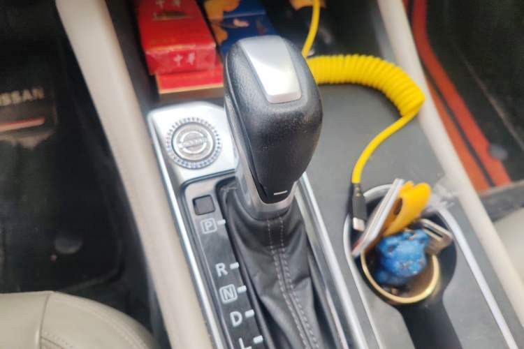 Used Nissan Teana 2019 2.0T XV Prestige Edition Gear Lever