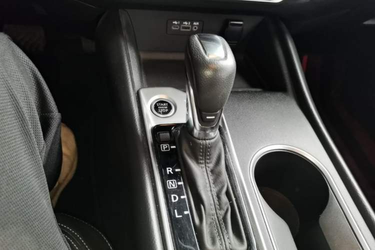 Used Nissan Teana 2019 2.0L XL Upper SmartDrive Version Gear Lever