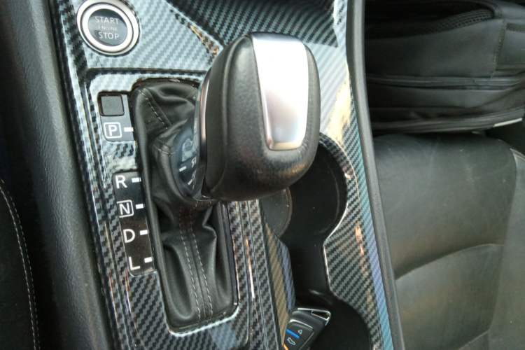 Used Nissan Teana 2019 2.0L XL Comfort Edition Gear Lever