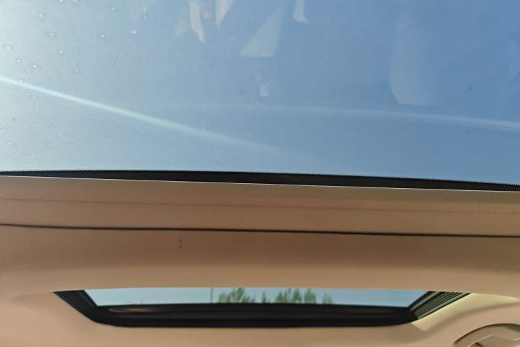 Used Nissan Teana 2019 2.0T XV AD1 Prestige Navigation Edition Headliner
