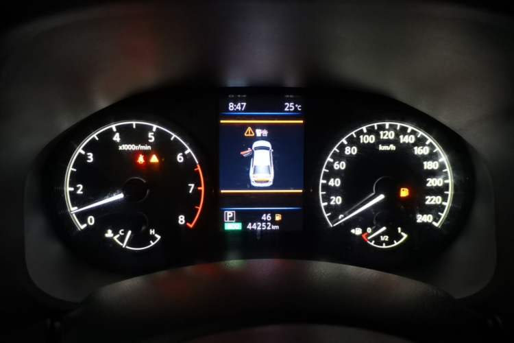 Used Nissan Teana 2019 2.0L XL Comfort Edition Instrument Cluster