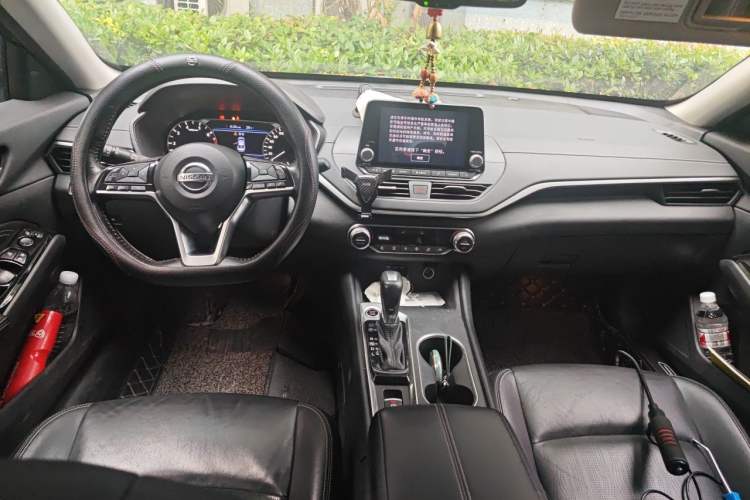 Used Nissan Teana 2019 2.0L XL Upper SmartDrive Version Interior 2