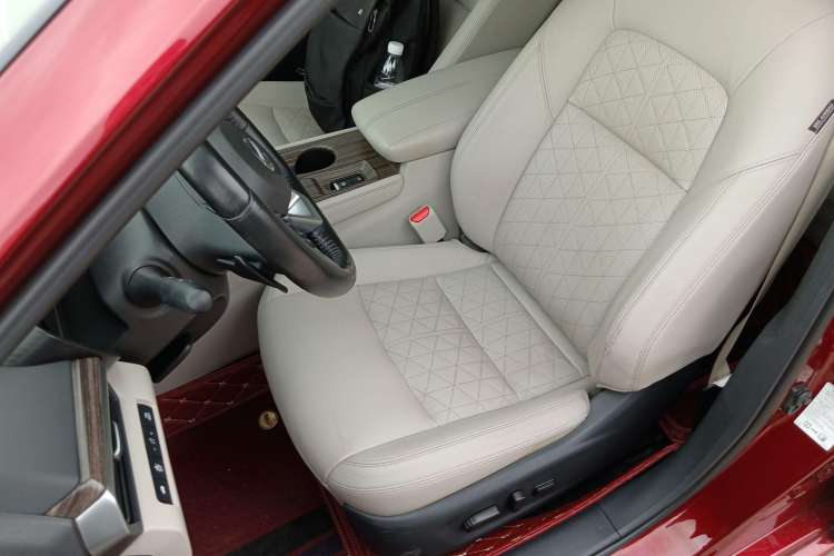 Used Nissan Teana 2019 2.0T XV Prestige Edition Left Front Seat
