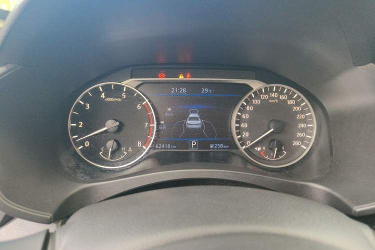 Used Nissan Teana 2019 2.0T XL Upper Smart Enjoyment Version Odometer Close Up