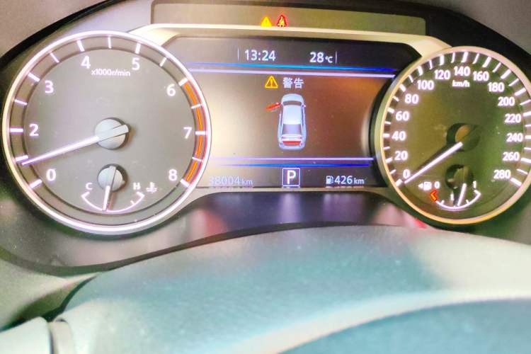 Used Nissan Teana 2019 2.0T XL Upper Smart Enjoyment Version Odometer Close Up