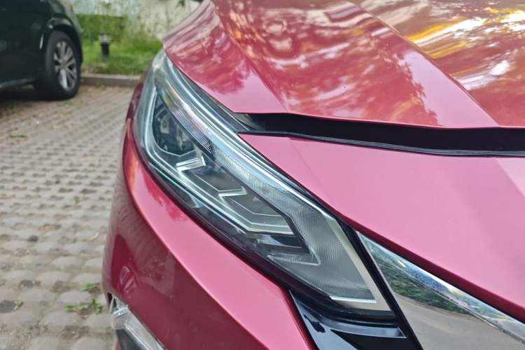Used Nissan Teana 2019 2.0L XL Upper SmartDrive Version Right Front Headlight