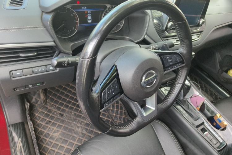 Used Nissan Teana 2019 2.0T XL Upper Smart Enjoyment Version Steering Wheel