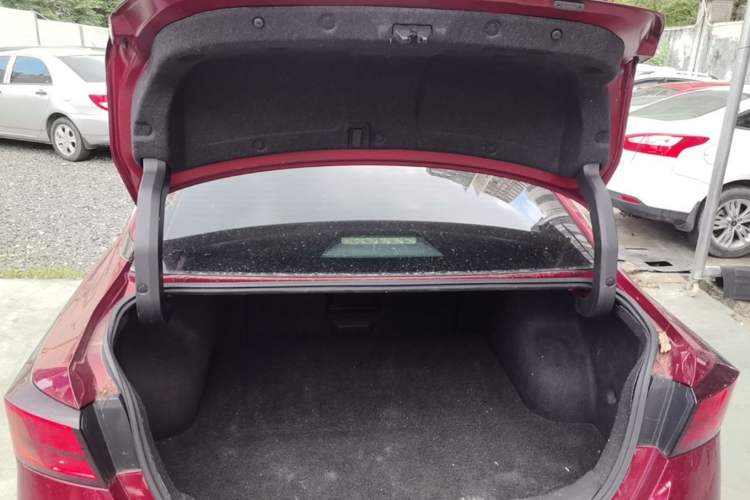 Used Nissan Teana 2019 2.0L XL Upper SmartDrive Version Trunk