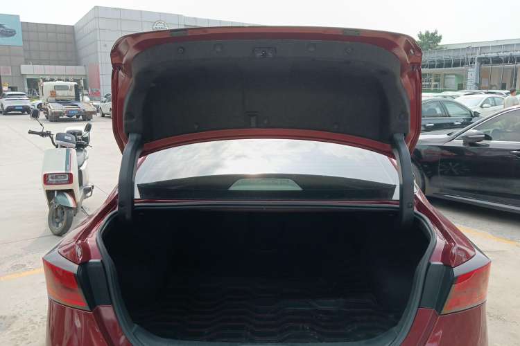 Used Nissan Teana 2019 2.0T XV Prestige Edition Trunk