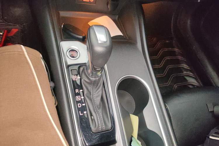 Used Nissan Teana 2019 2.0L XL Upper SmartDrive Version Gear Lever