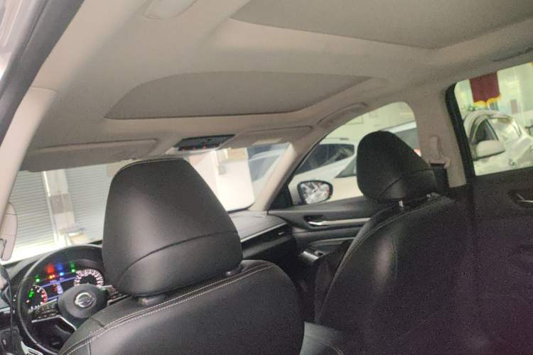 Used Nissan Teana 2019 2.0L XL Upper SmartDrive Version Headliner