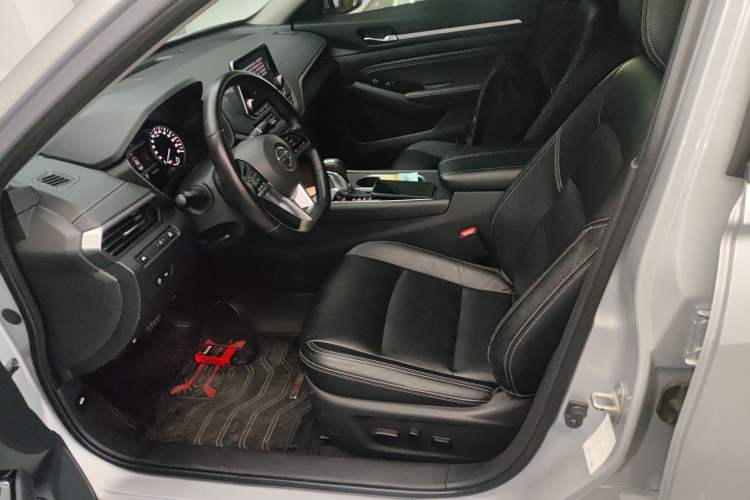 Used Nissan Teana 2019 2.0L XL Upper SmartDrive Version Left Front Seat
