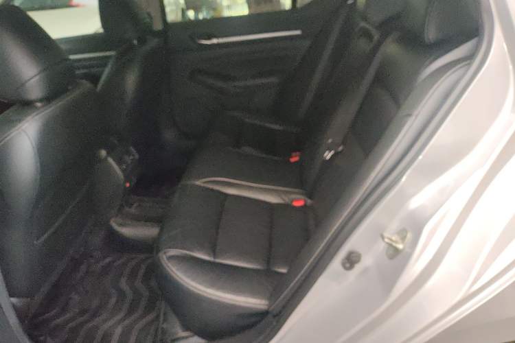Used Nissan Teana 2019 2.0L XL Upper SmartDrive Version Left Rear Seat