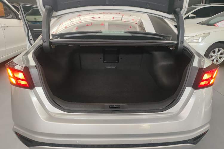 Used Nissan Teana 2019 2.0L XL Upper SmartDrive Version Trunk