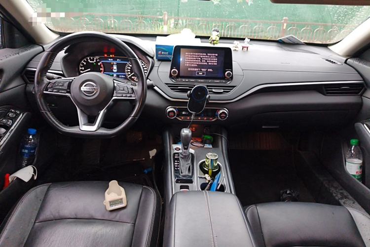 Used Nissan Teana 2019 2.0T XL Upper Smart Enjoyment Version Center Console