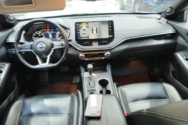 Used Nissan Teana 2019 2.0T XL Upper Smart Enjoyment Version Center Console