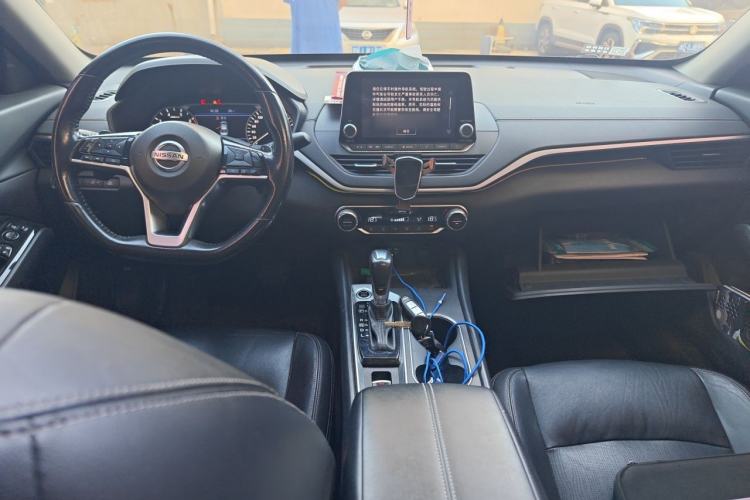 Used Nissan Teana 2019 2.0T XL Upper Smart Enjoyment Version Center Console