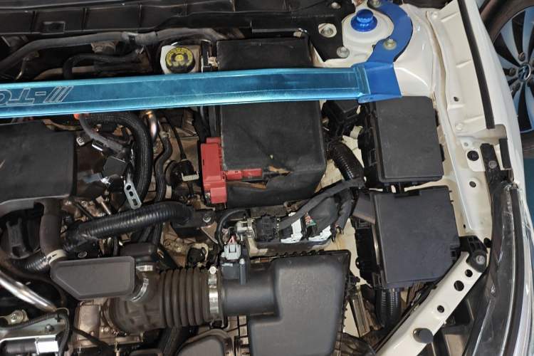 Used Nissan Teana 2019 2.0L XL Upper SmartDrive Version Engine Bay Left