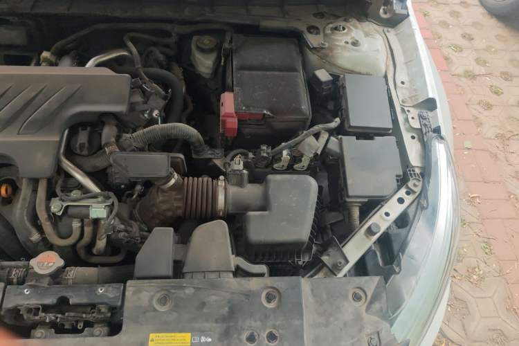Used Nissan Teana 2019 2.0L XL Comfort Edition Engine Bay Left
