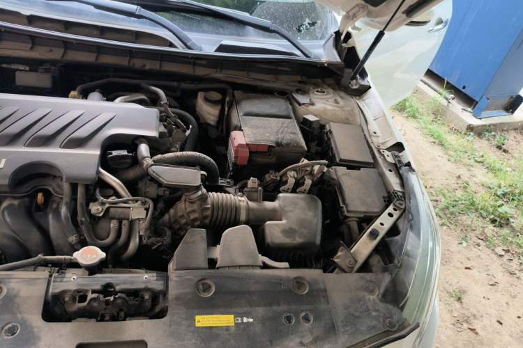 Used Nissan Teana 2019 2.0L XL Comfort Edition Engine Bay Left