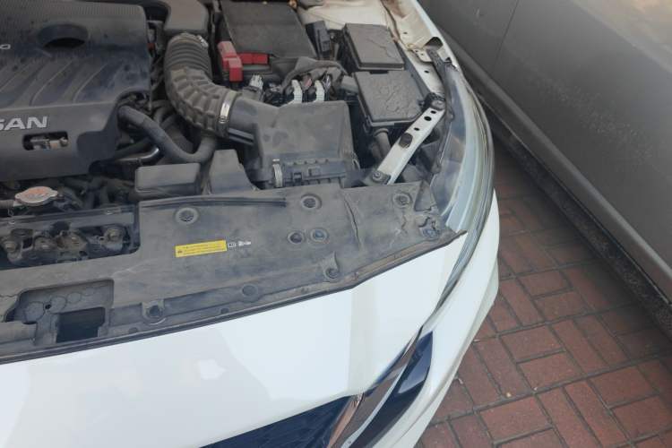 Used Nissan Teana 2019 2.0T XL Upper Smart Enjoyment Version Engine Bay Left