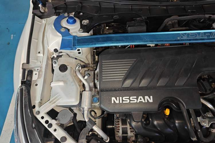 Used Nissan Teana 2019 2.0L XL Upper SmartDrive Version Engine Bay Right