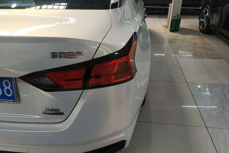 Used Nissan Teana 2019 2.0T XL Upper Smart Enjoyment Version Exterior 3