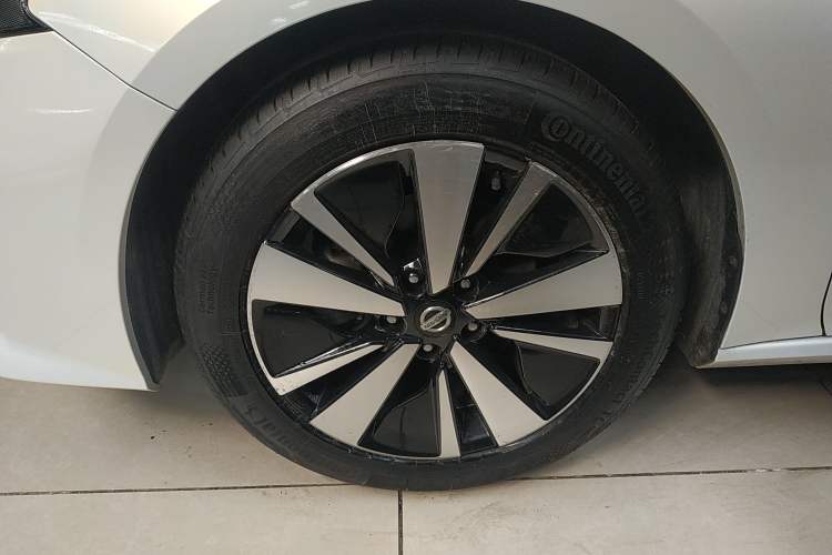 Used Nissan Teana 2019 2.0T XL Upper Smart Enjoyment Version Exterior 4