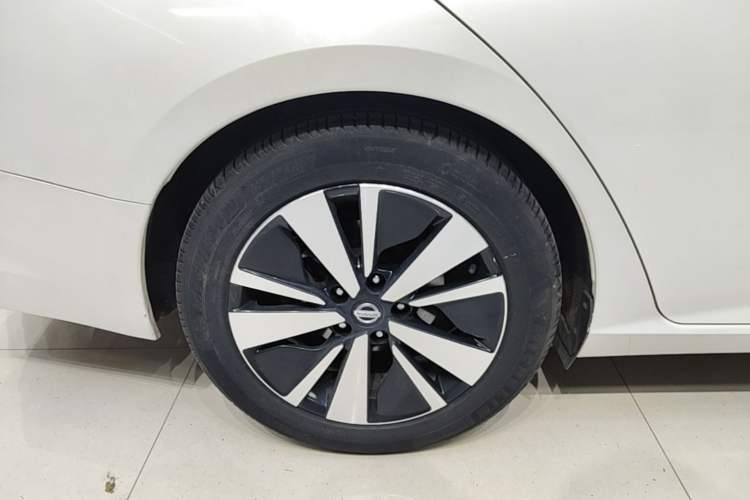 Used Nissan Teana 2019 2.0T XL Upper Smart Enjoyment Version Exterior 5