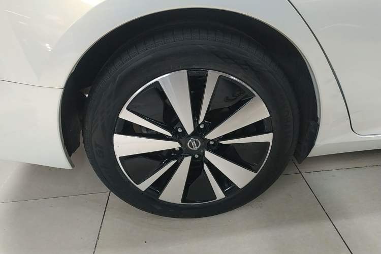Used Nissan Teana 2019 2.0T XL Upper Smart Enjoyment Version Exterior 5