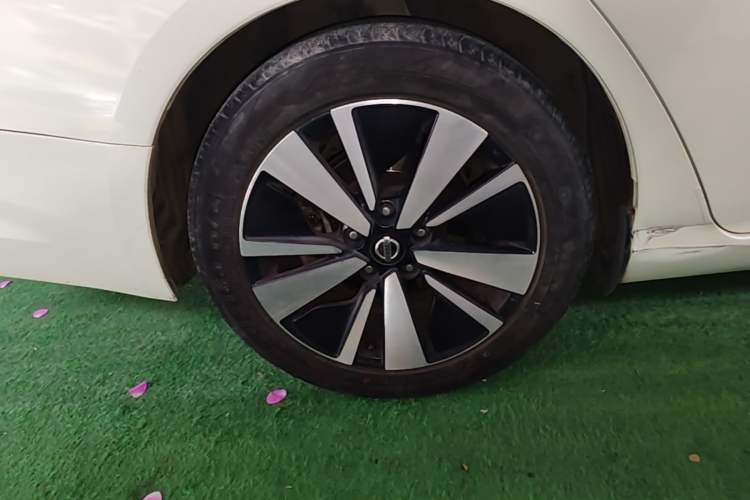 Used Nissan Teana 2019 2.0T XL Upper Smart Enjoyment Version Exterior 5