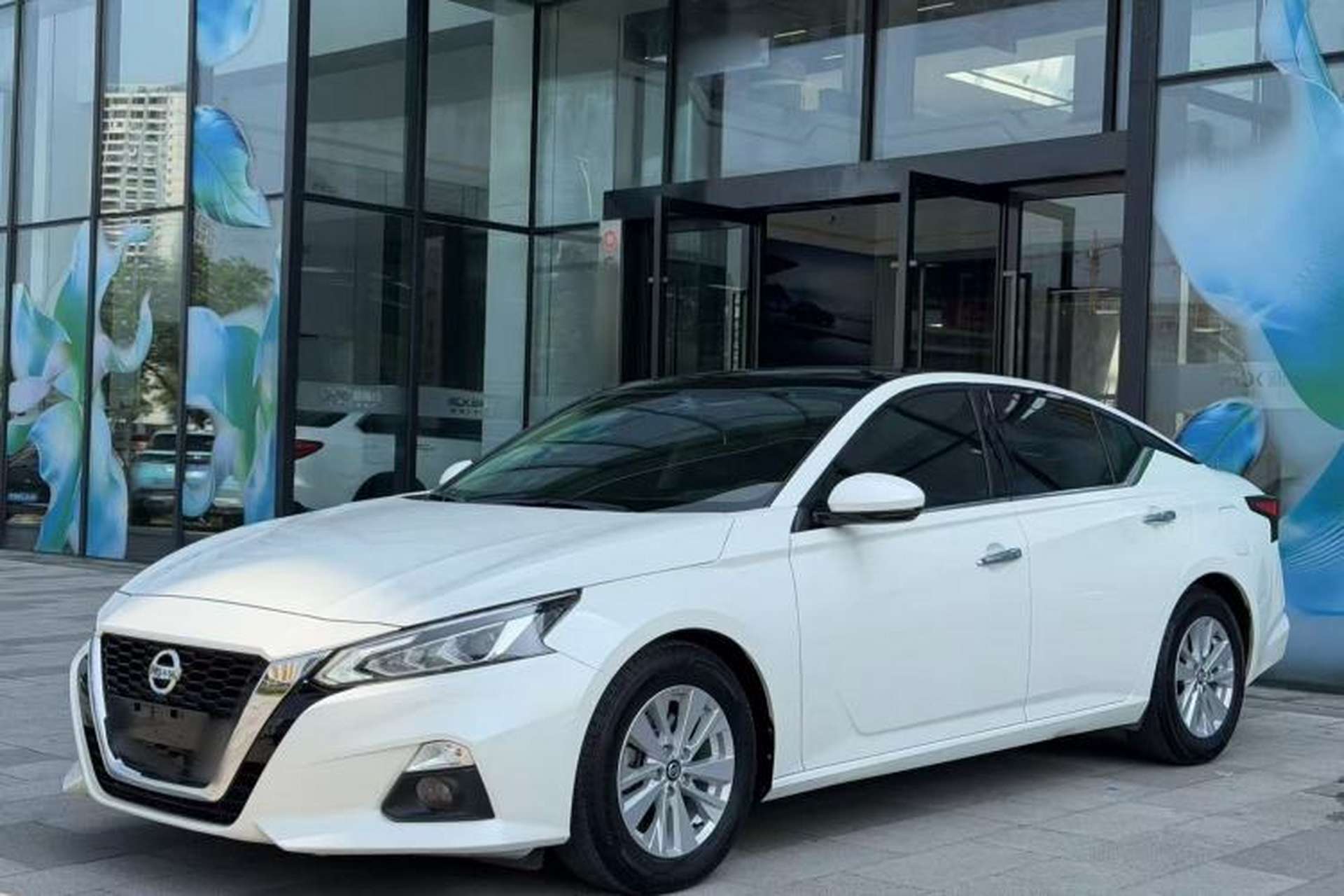 Used Nissan Teana 2019 2.0L XL Comfort Edition Front Left 45 Deg