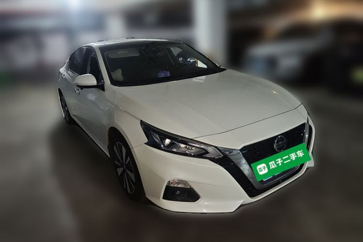 Used Nissan Teana 2019 2.0L XL Upper SmartDrive Version Front Right 45 Deg