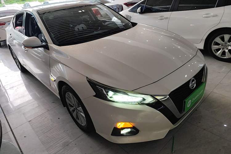 Used Nissan Teana 2019 2.0L XL Comfort Edition Front Right 45 Deg
